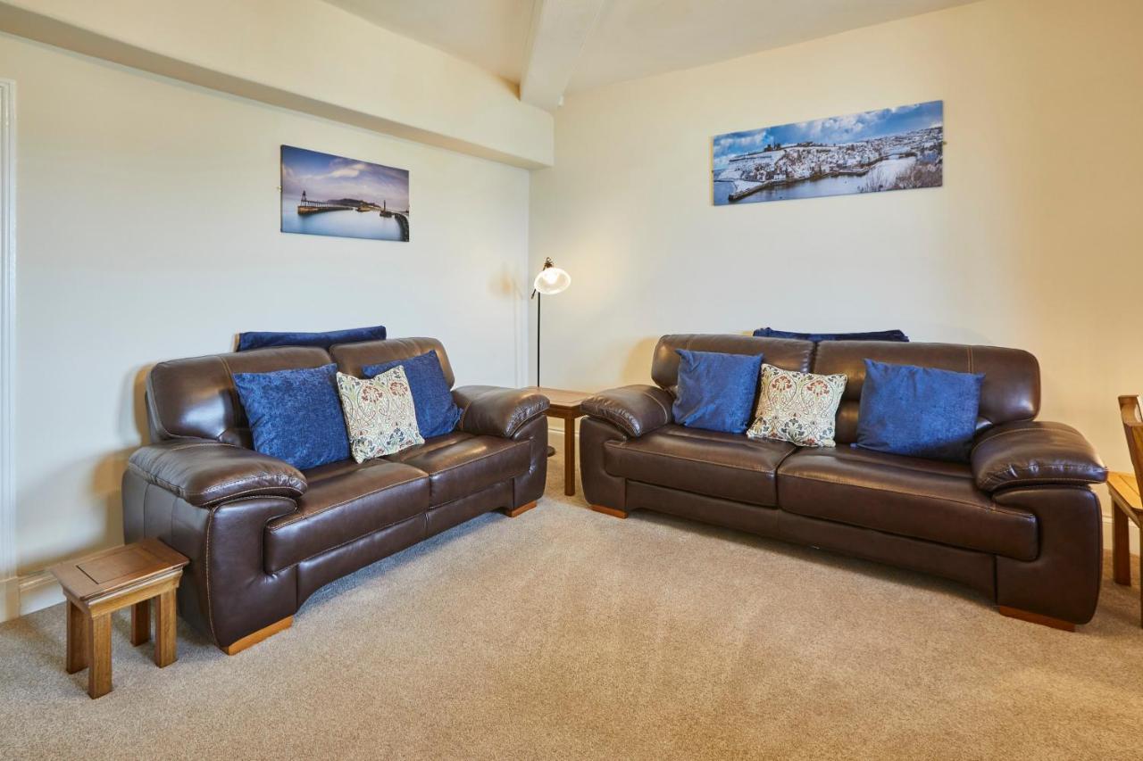 Host & Stay - The Garret Suite Whitby Kültér fotó
